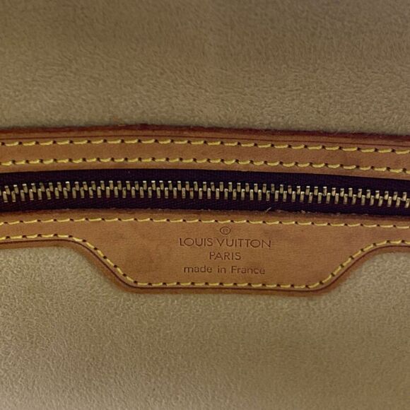 Louis Vuitton Monogram Cite GM Tote Bag - Picture 7 of 12